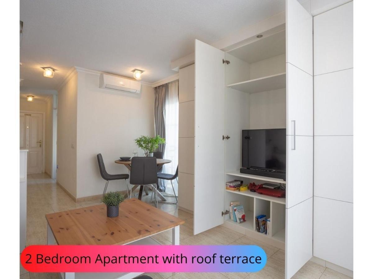Desirable Rooftop Terrace , 2 Bedroom Apartment With Wifi In Costa Adeje 칼라오살바헤 외부 사진